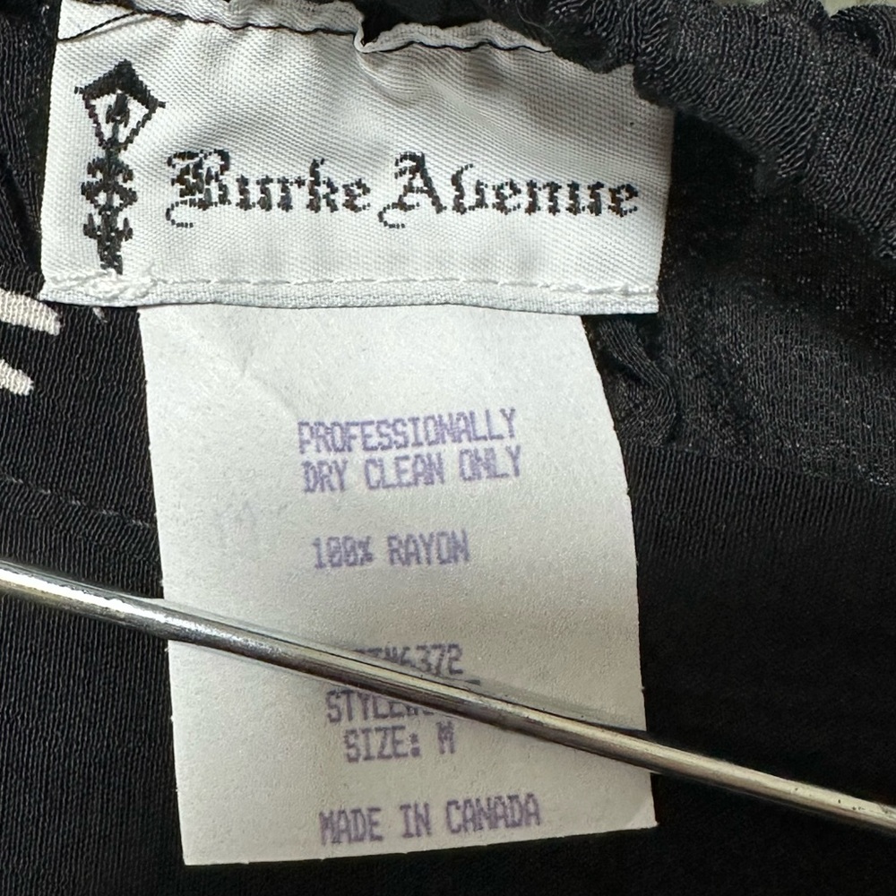 Burke Avenue Black & Cream women’s flowing pants size Medium preowned. - Picture 10 of 10